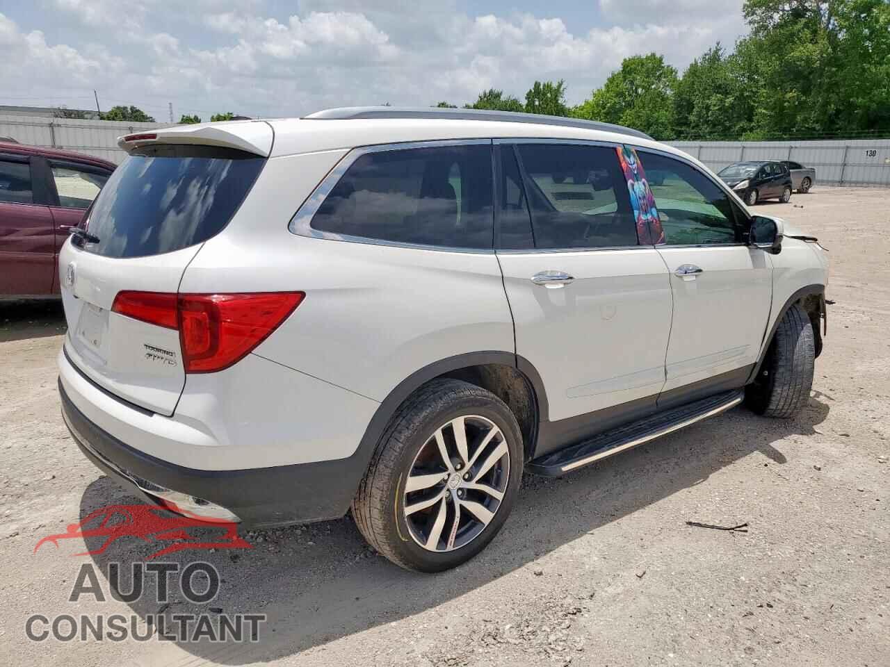 HONDA PILOT 2017 - 5FNYF6H90HB044455