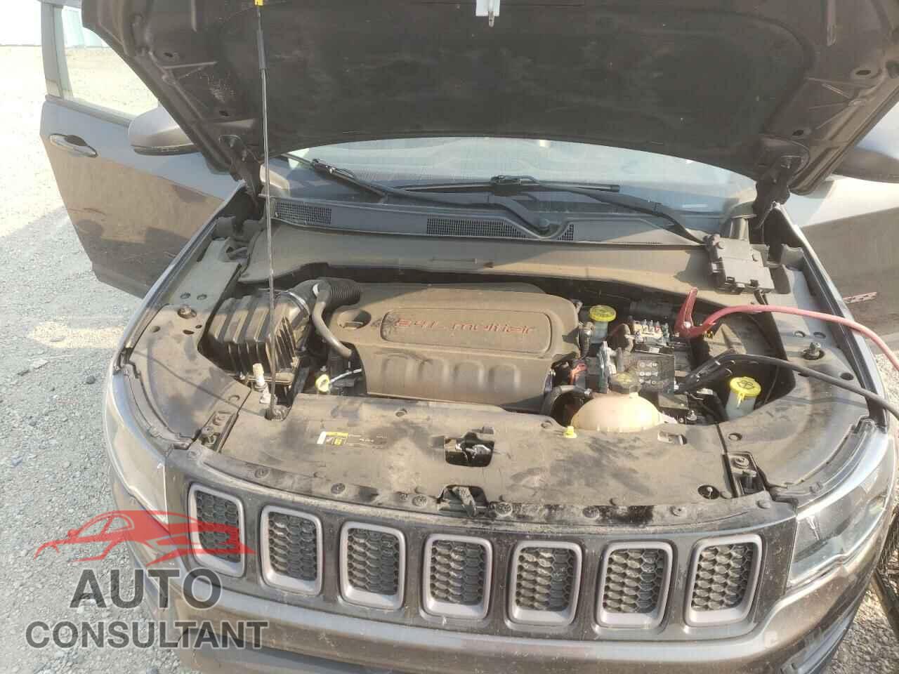 JEEP COMPASS 2018 - 3C4NJDDB4JT199001