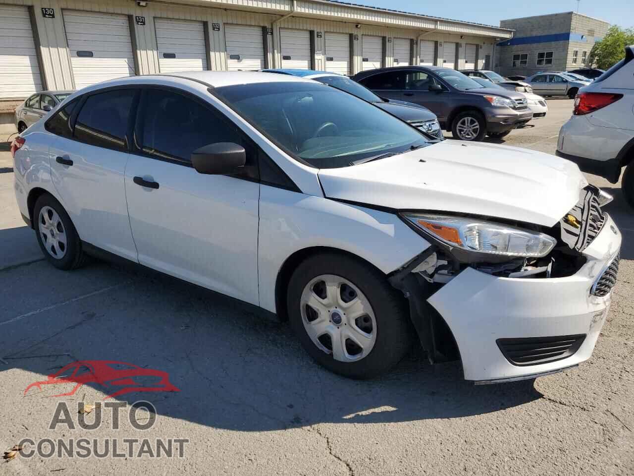 FORD FOCUS 2016 - 1FADP3E21GL226071