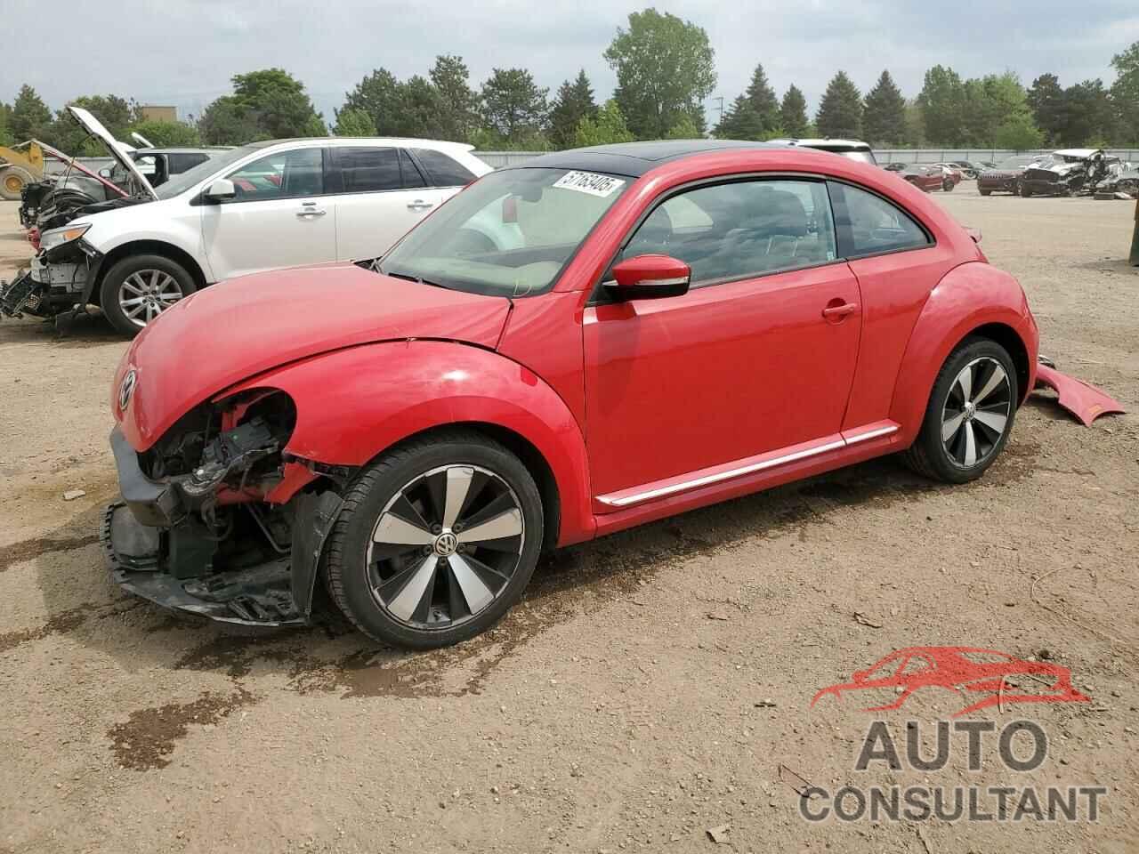 VOLKSWAGEN BEETLE 2013 - 3VWJX7AT9DM605975
