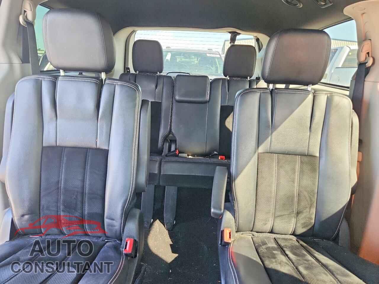 DODGE CARAVAN 2017 - 2C4RDGCG2HR698657