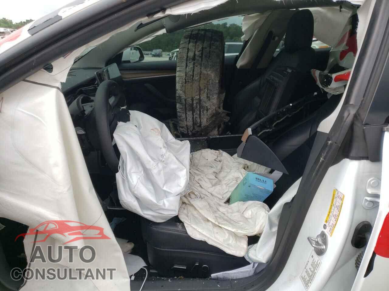 TESLA MODEL 3 2023 - 5YJ3E1EA0PF457568