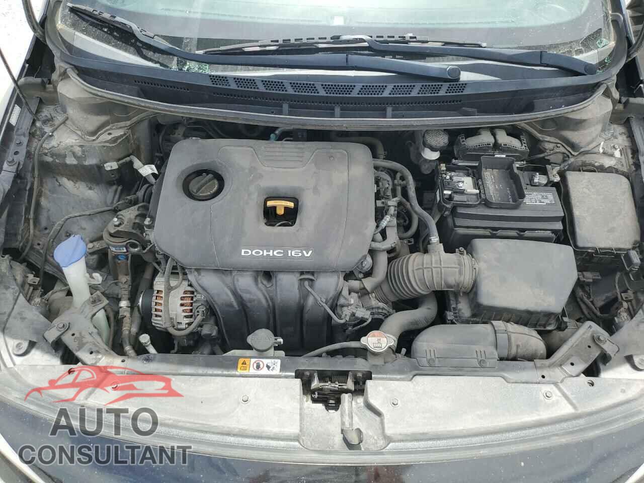 KIA FORTE 2017 - 3KPFK4A76HE052582