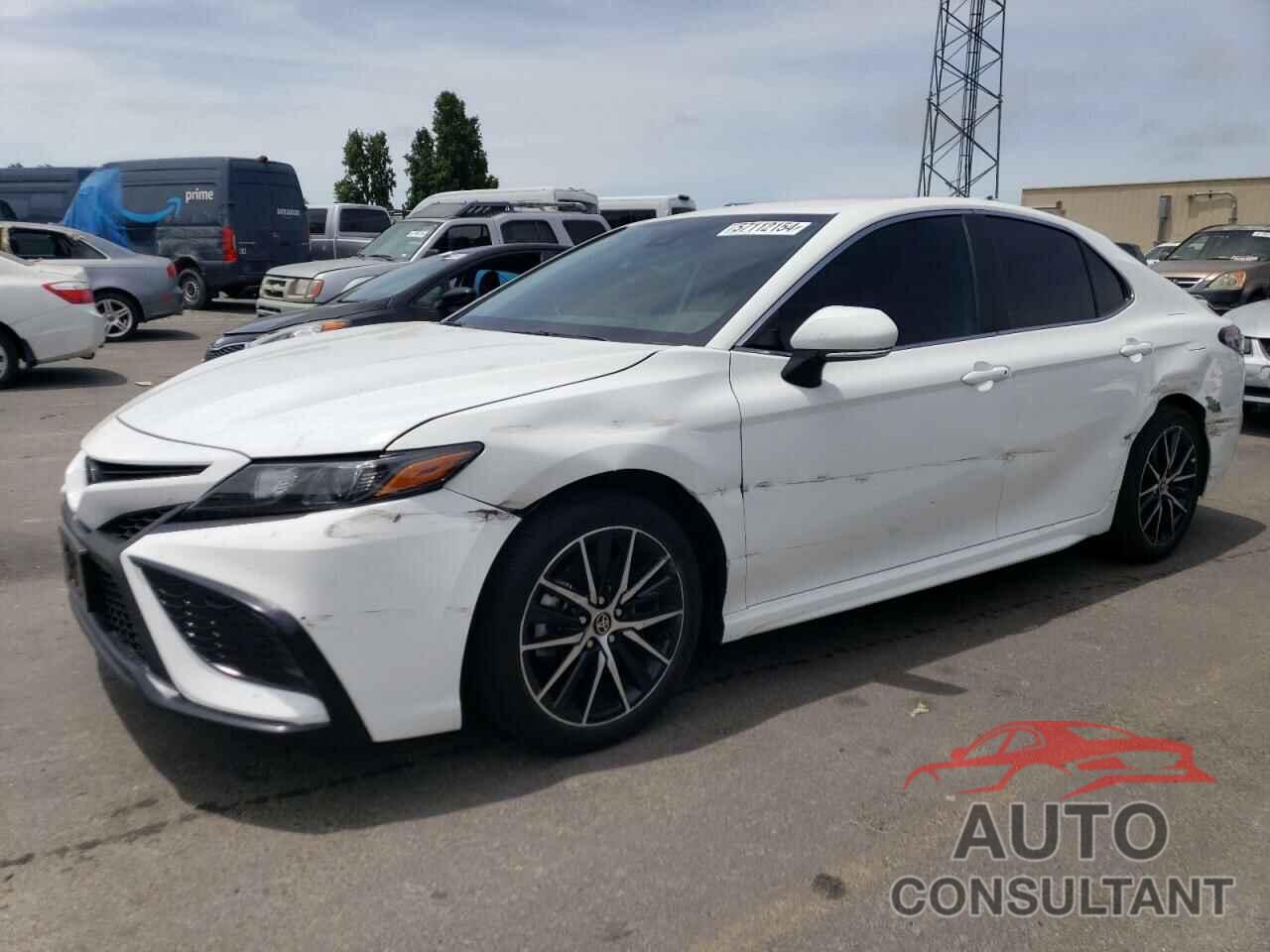 TOYOTA CAMRY 2024 - 4T1G11AK4RU213276