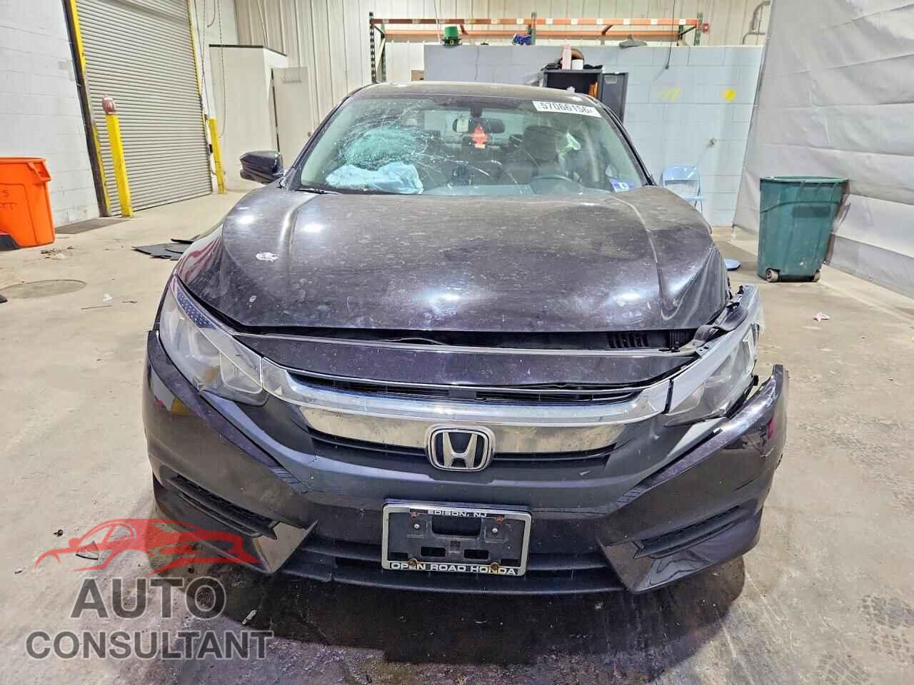 HONDA CIVIC 2017 - 19XFC2F73HE225159