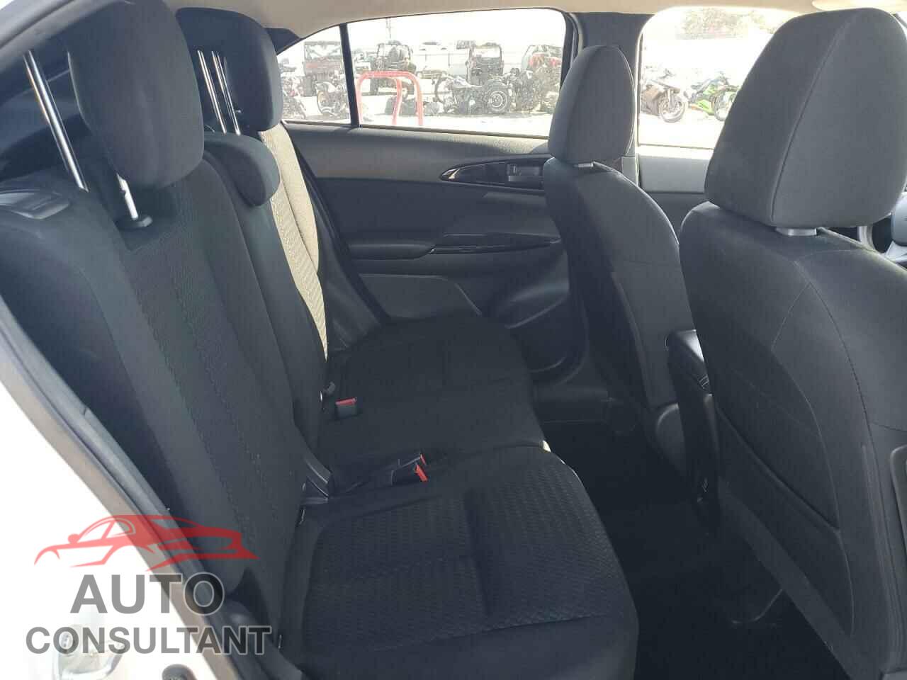 MITSUBISHI ECLIPSE 2019 - JA4AT4AA8KZ024100
