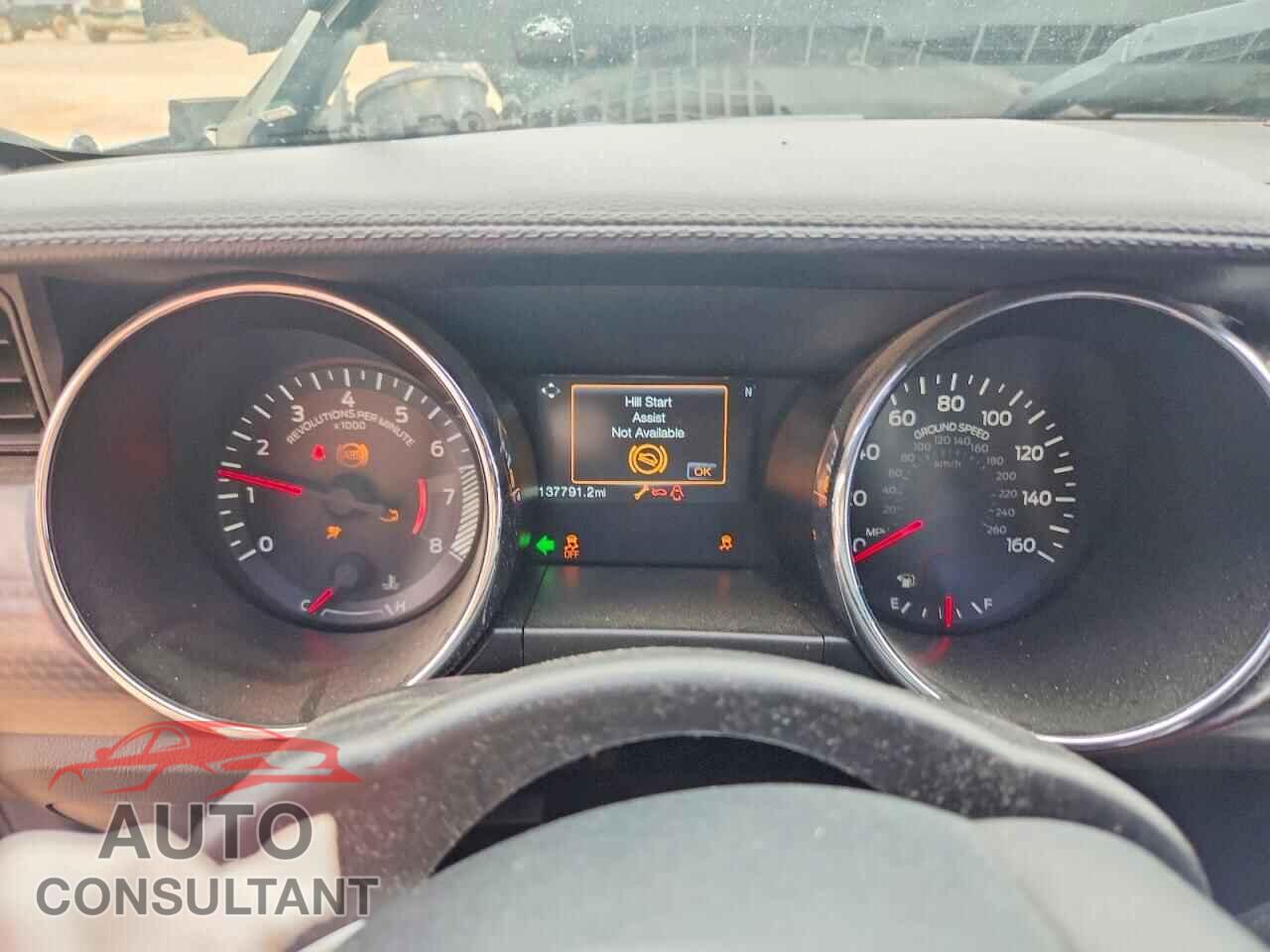 FORD MUSTANG 2017 - 1FA6P8TH7H5255576