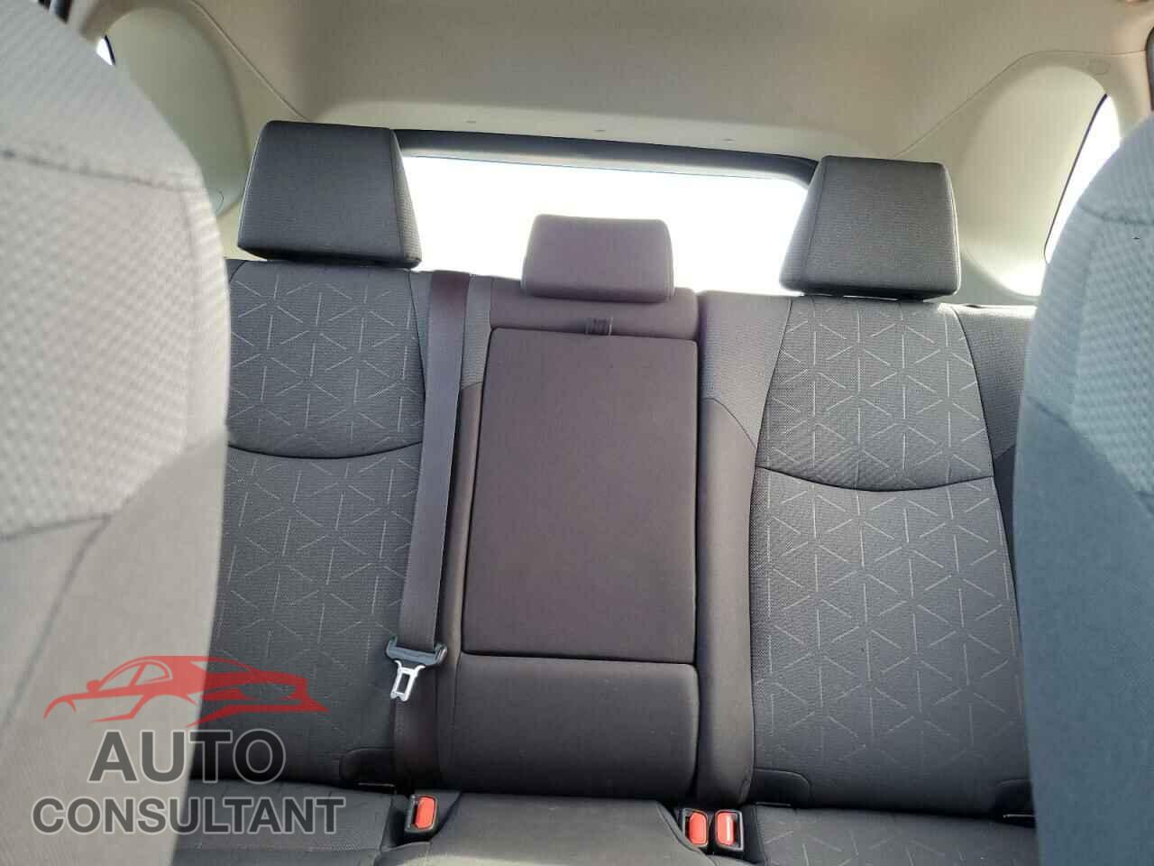 TOYOTA RAV4 2019 - JTMP1RFV6KD007288