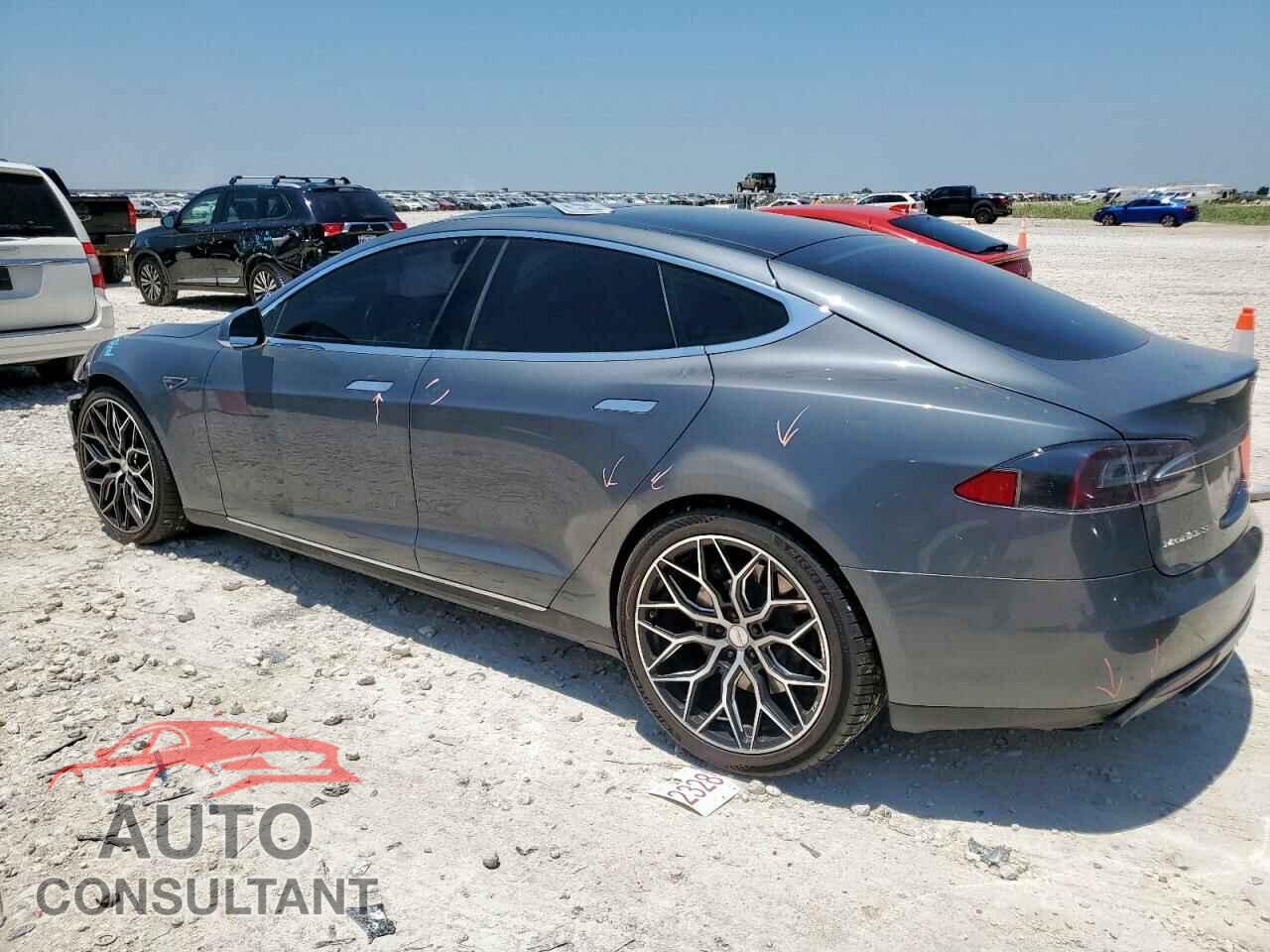 TESLA MODEL S 2013 - 5YJSA1AG1DFP08708