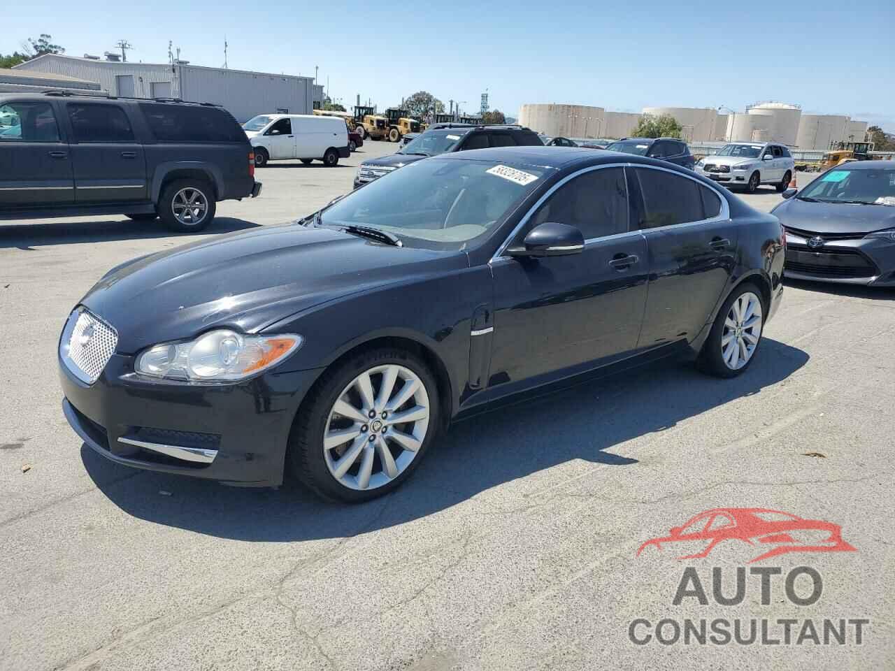 JAGUAR XF 2011 - SAJWA0GB2BLS18927