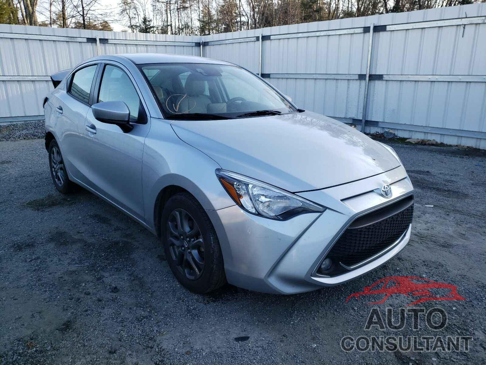 TOYOTA YARIS 2019 - 3MYDLBYV3KY517985