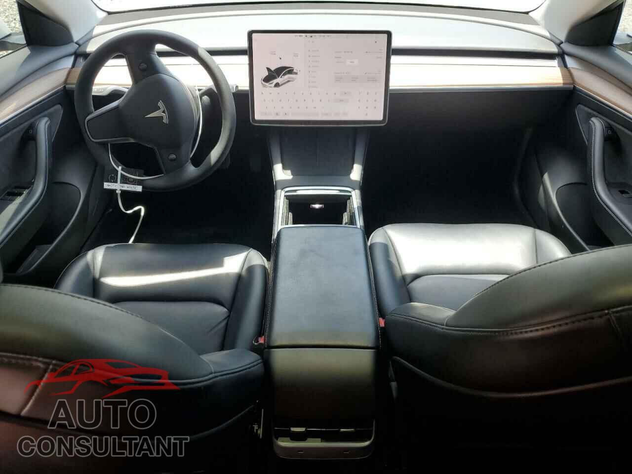 TESLA MODEL 3 2021 - 5YJ3E1EB2MF054518