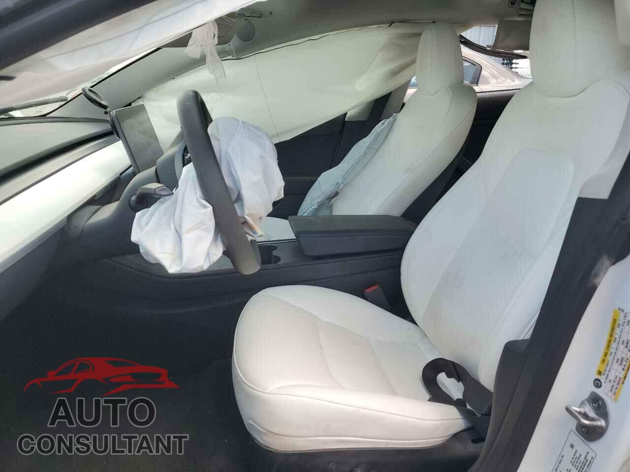 TESLA MODEL 3 2023 - 5YJ3E1EB6PF661235