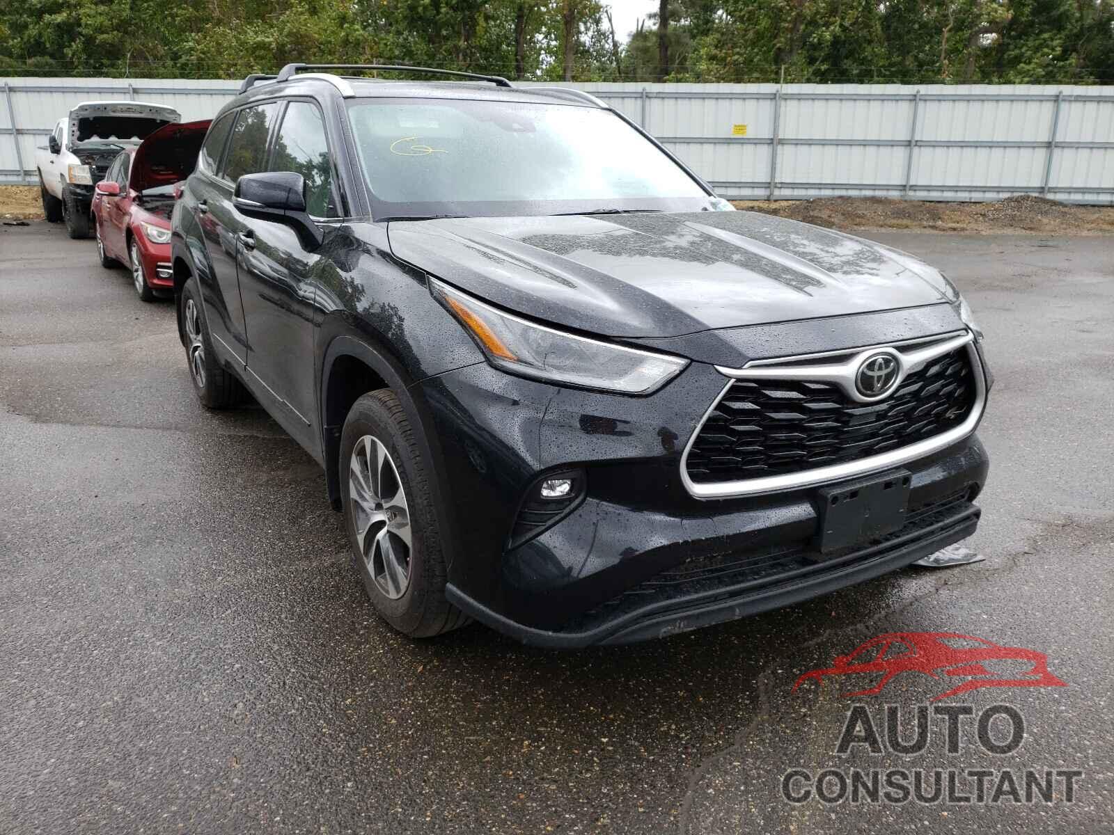 TOYOTA HIGHLANDER 2021 - 5TDHZRBH6MS080343