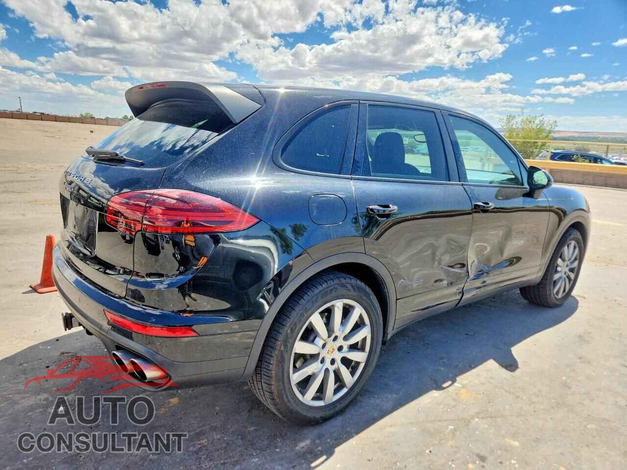 PORSCHE CAYENNE 2016 - WP1AB2A26GLA95648