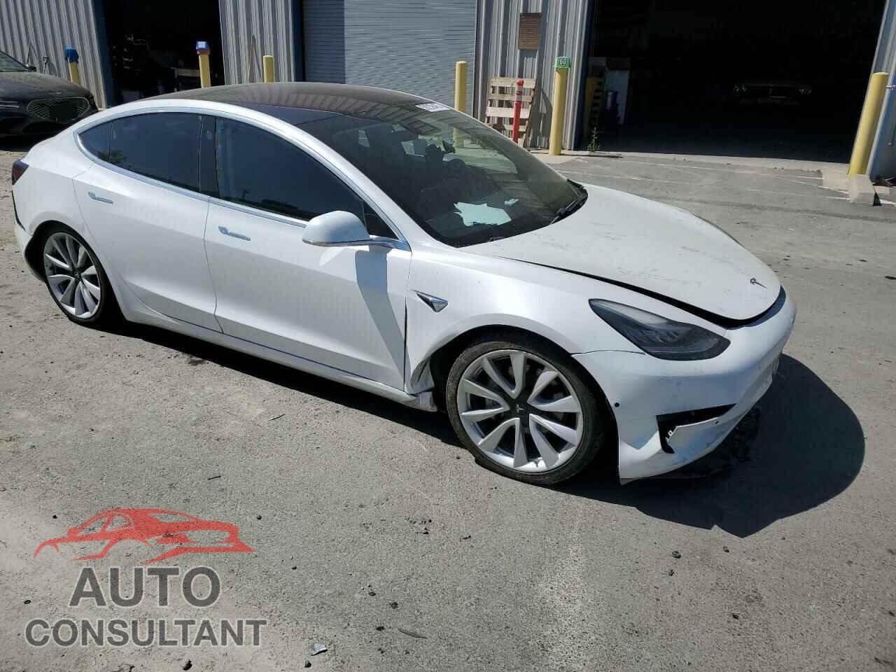 TESLA MODEL 3 2018 - 5YJ3E1EA7JF012395