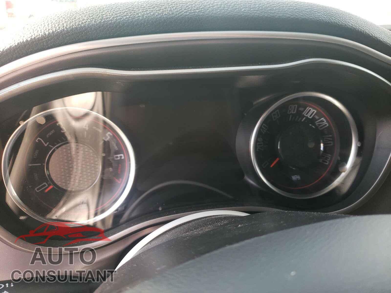 DODGE CHALLENGER 2019 - 2C3CDZGG2KH739138