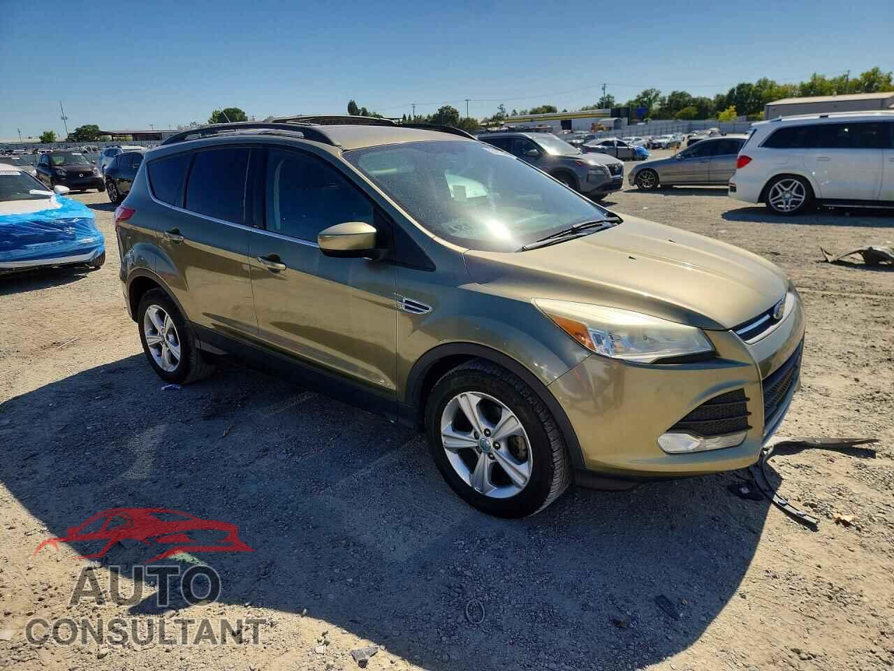 FORD ESCAPE 2013 - 1FMCU0GX8DUB15654