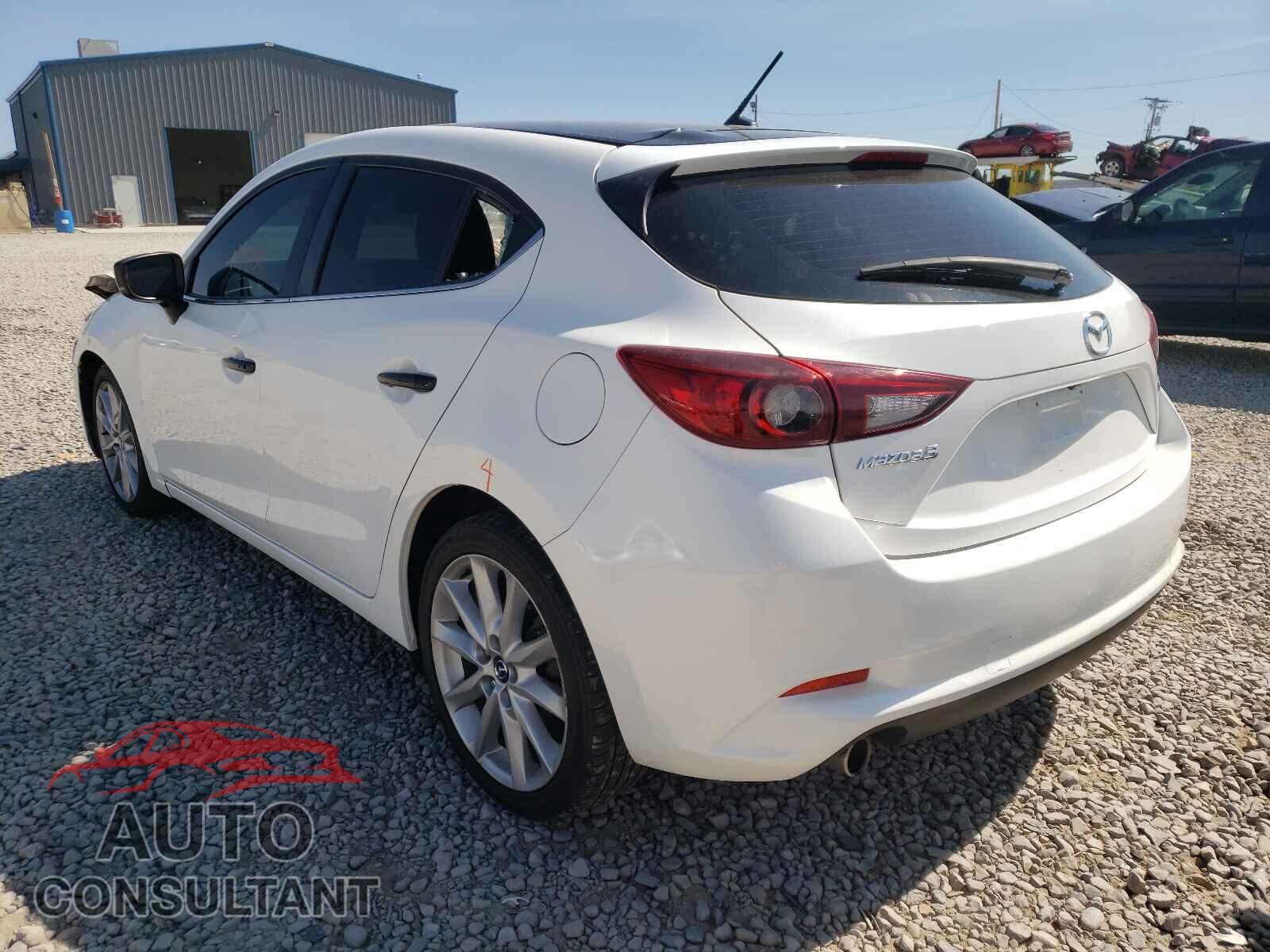 MAZDA 3 2017 - 3MZBN1L77HM113314