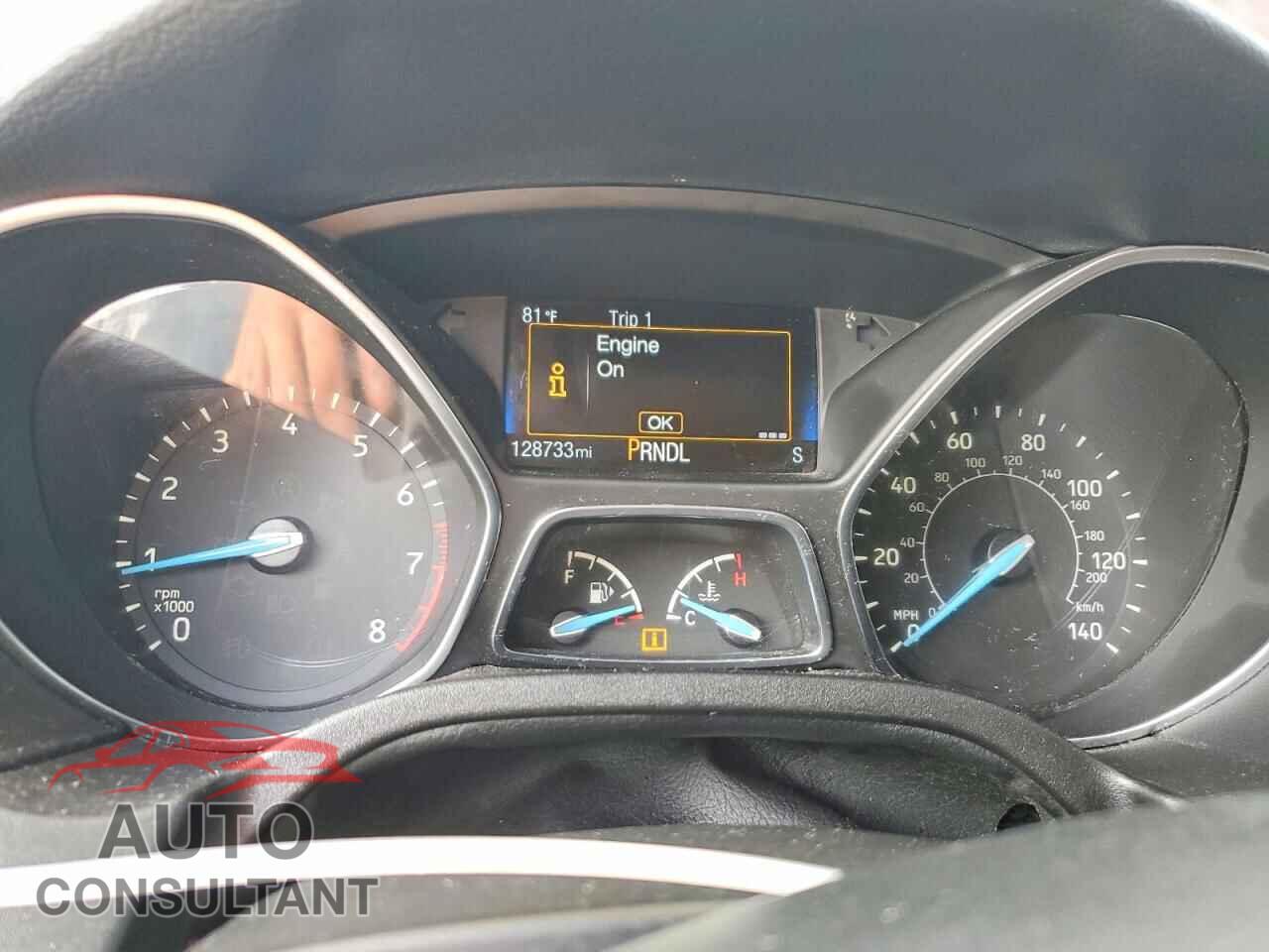 FORD FOCUS 2017 - 1FADP3F23HL209563