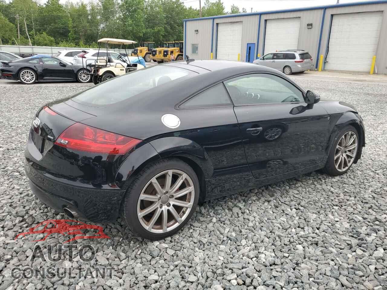 AUDI TT 2013 - TRUBFAFK1D1015280
