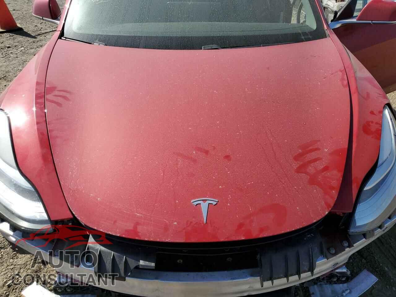 TESLA MODEL 3 2020 - 5YJ3E1EB0LF617077