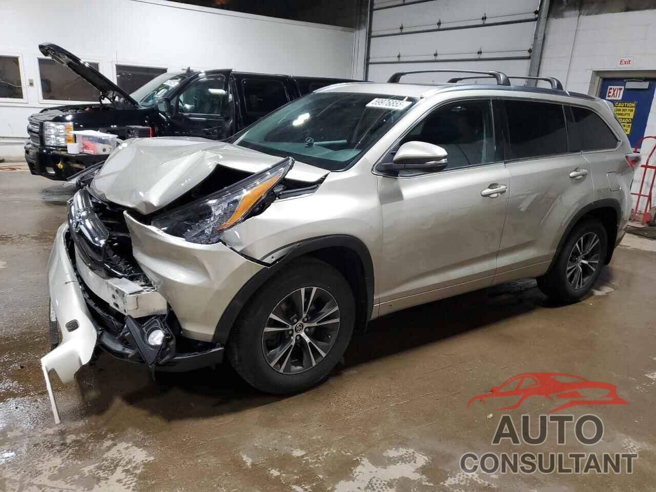 TOYOTA HIGHLANDER 2016 - 5TDJKRFH5GS239857
