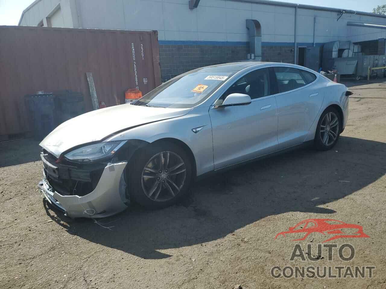 TESLA MODEL S 2013 - 5YJSA1CG9DFP06427