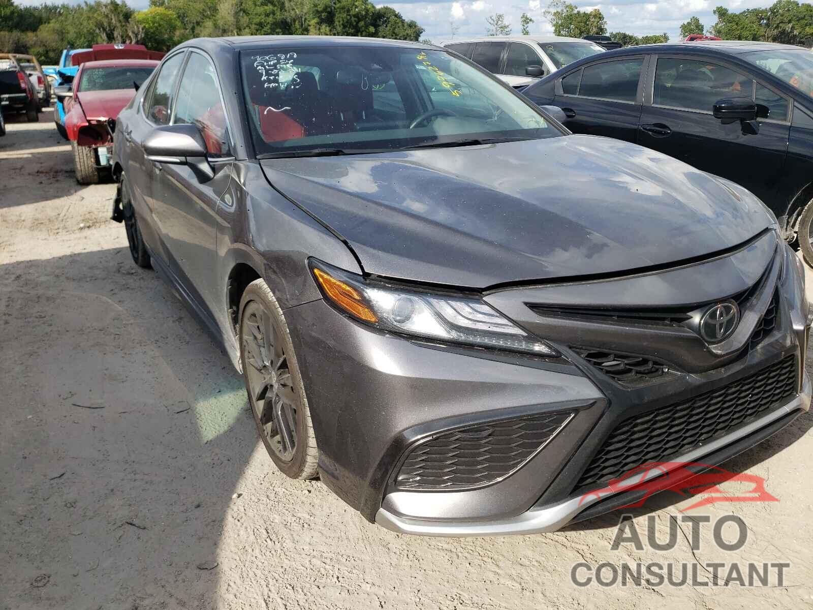 TOYOTA CAMRY 2021 - 4T1K61AK4MU552740
