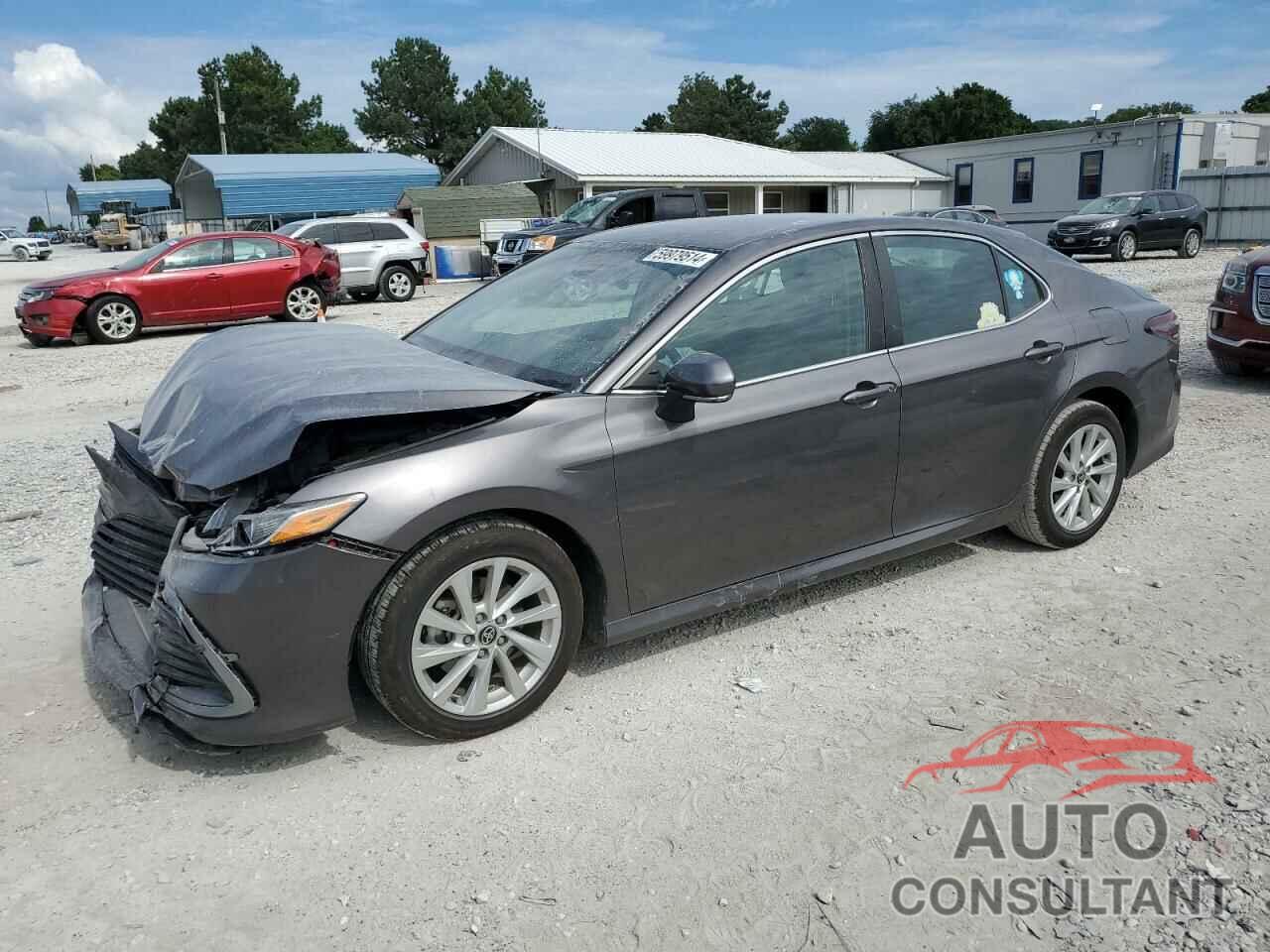 TOYOTA CAMRY 2021 - 4T1R11AK2MU456022
