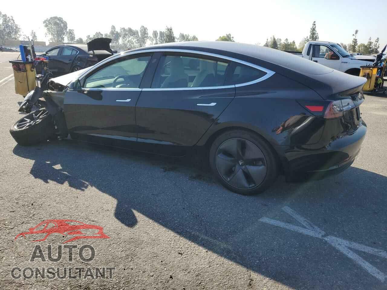 TESLA MODEL 3 2019 - 5YJ3E1EA8KF302095