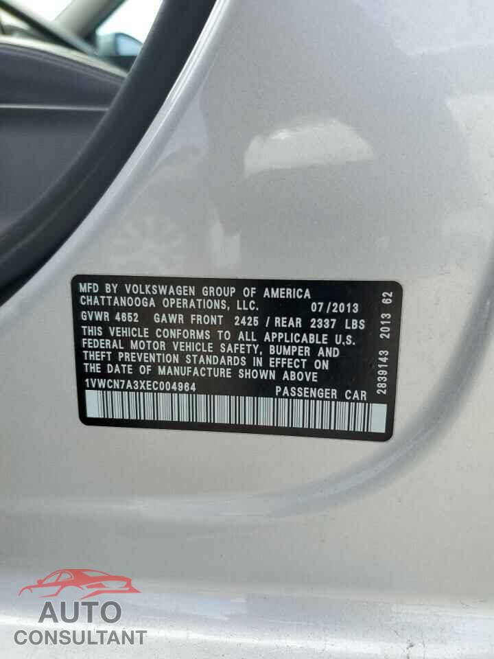 VOLKSWAGEN PASSAT 2014 - 1VWCN7A3XEC004964