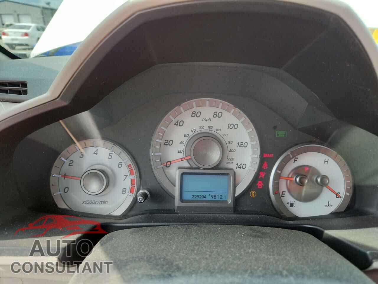 HONDA PILOT 2015 - 5FNYF4H96FB009470