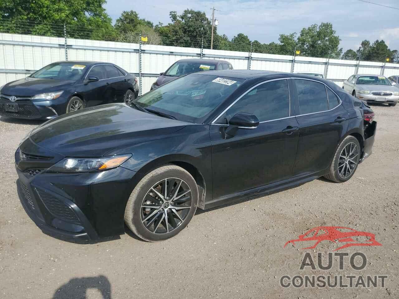 TOYOTA CAMRY 2022 - 4T1T11AK5NU643648