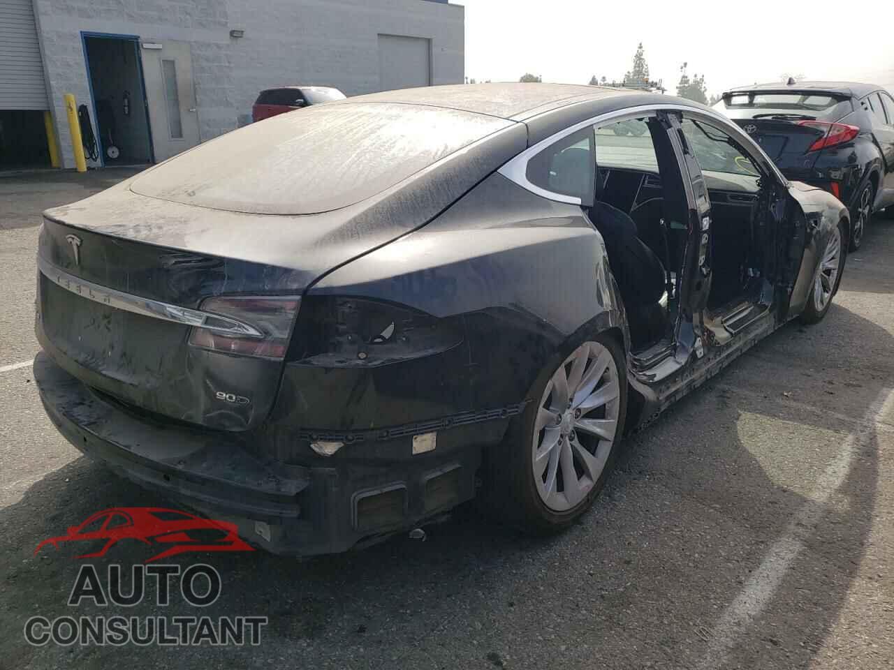 TESLA MODEL S 2016 - 5YJSA1E25GF175300