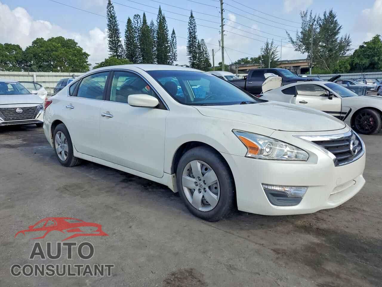 NISSAN ALTIMA 2013 - 1N4AL3AP2DN488083
