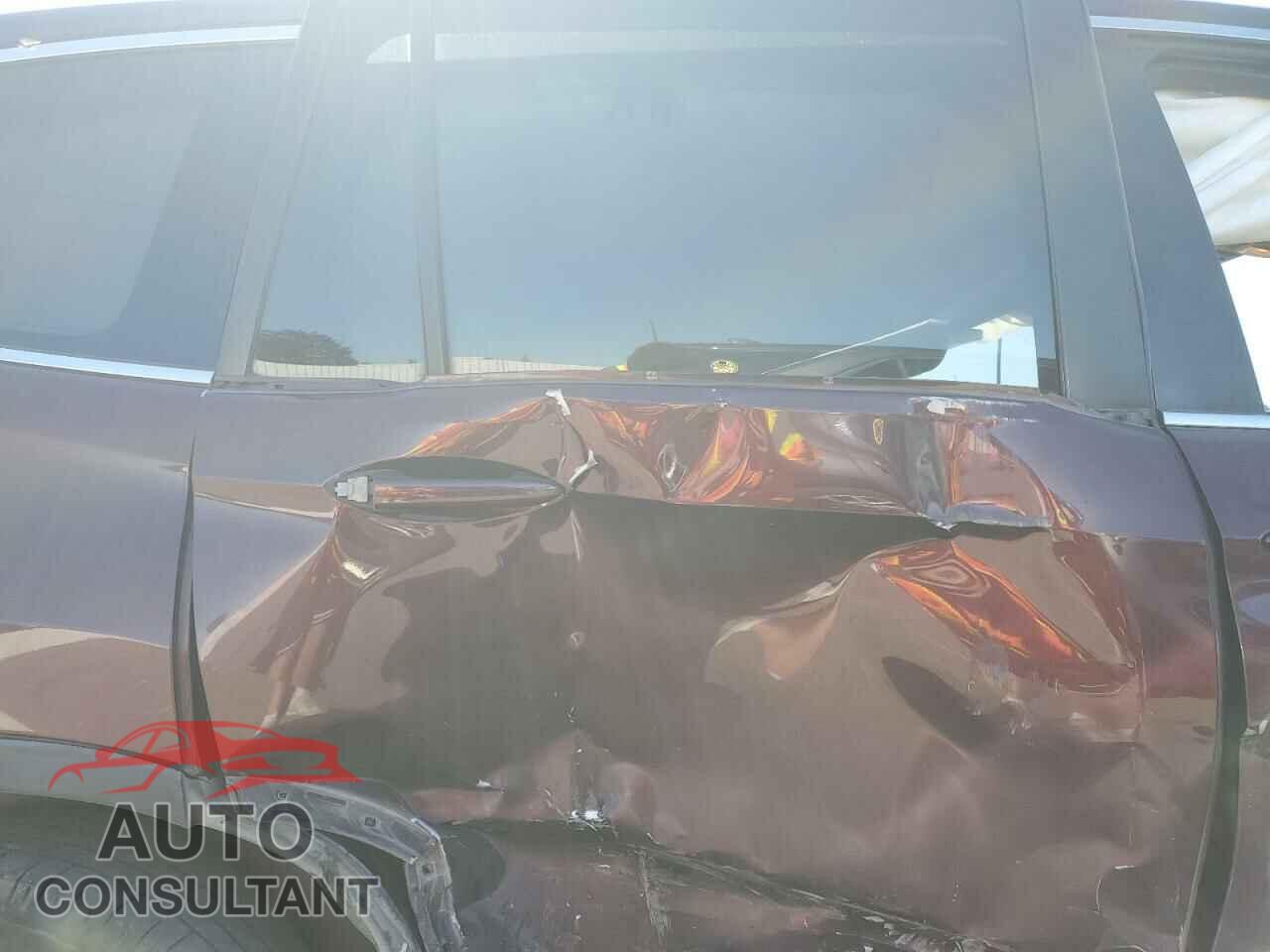 HONDA PILOT 2017 - 5FNYF6H5XHB000640