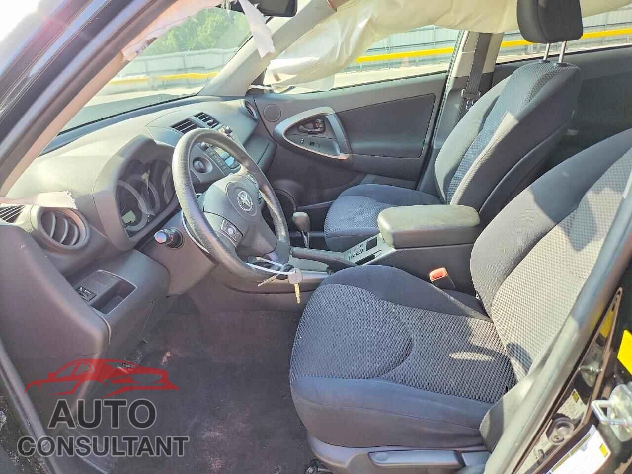 TOYOTA RAV4 2011 - 2T3RF4DV7BW106821
