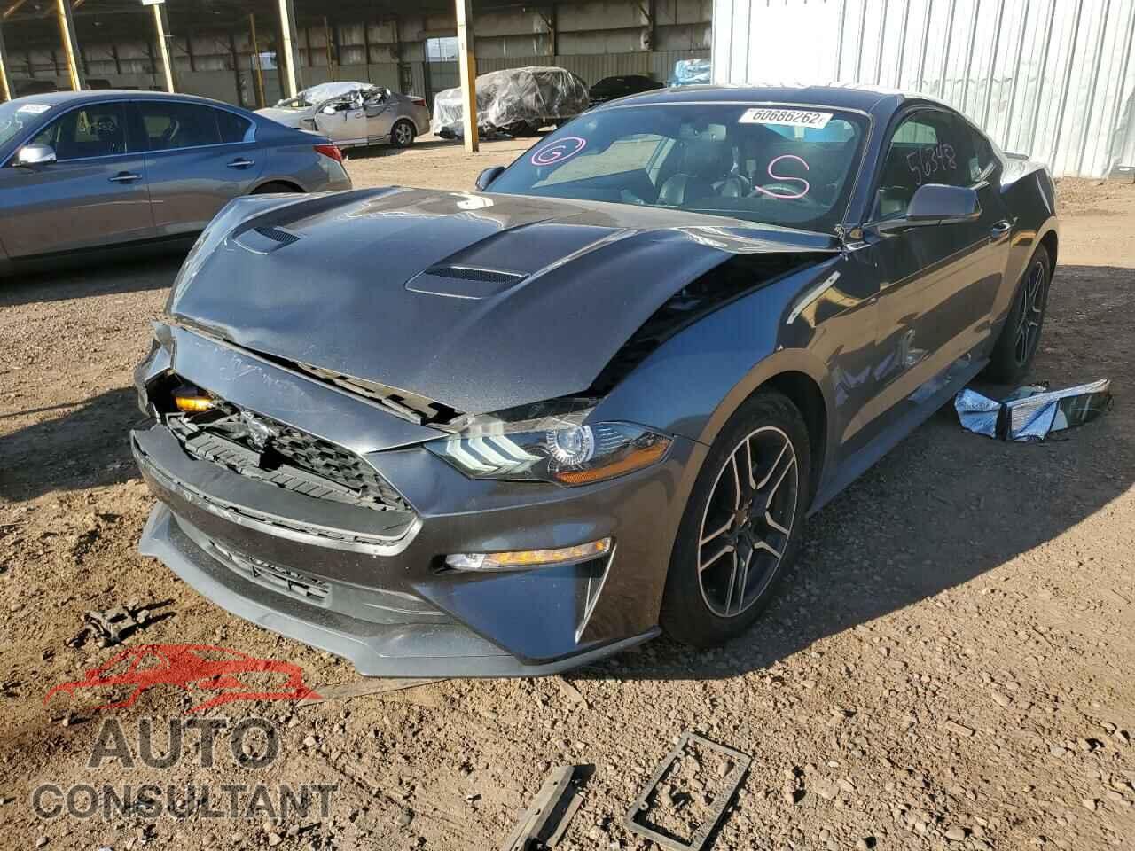 FORD MUSTANG 2018 - 1FA6P8TH1J5117652