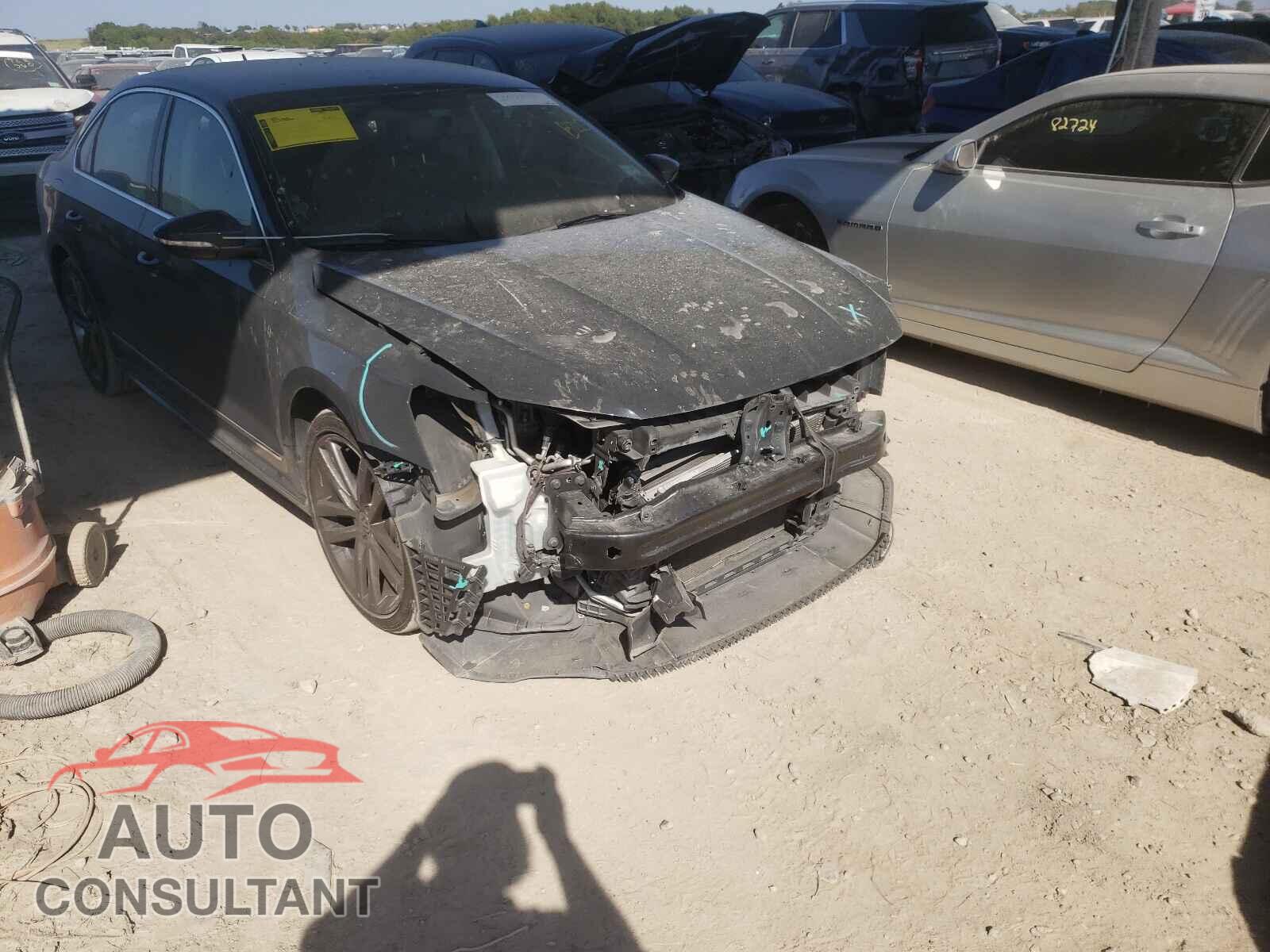 VOLKSWAGEN PASSAT 2016 - 1VWAS7A32GC045141