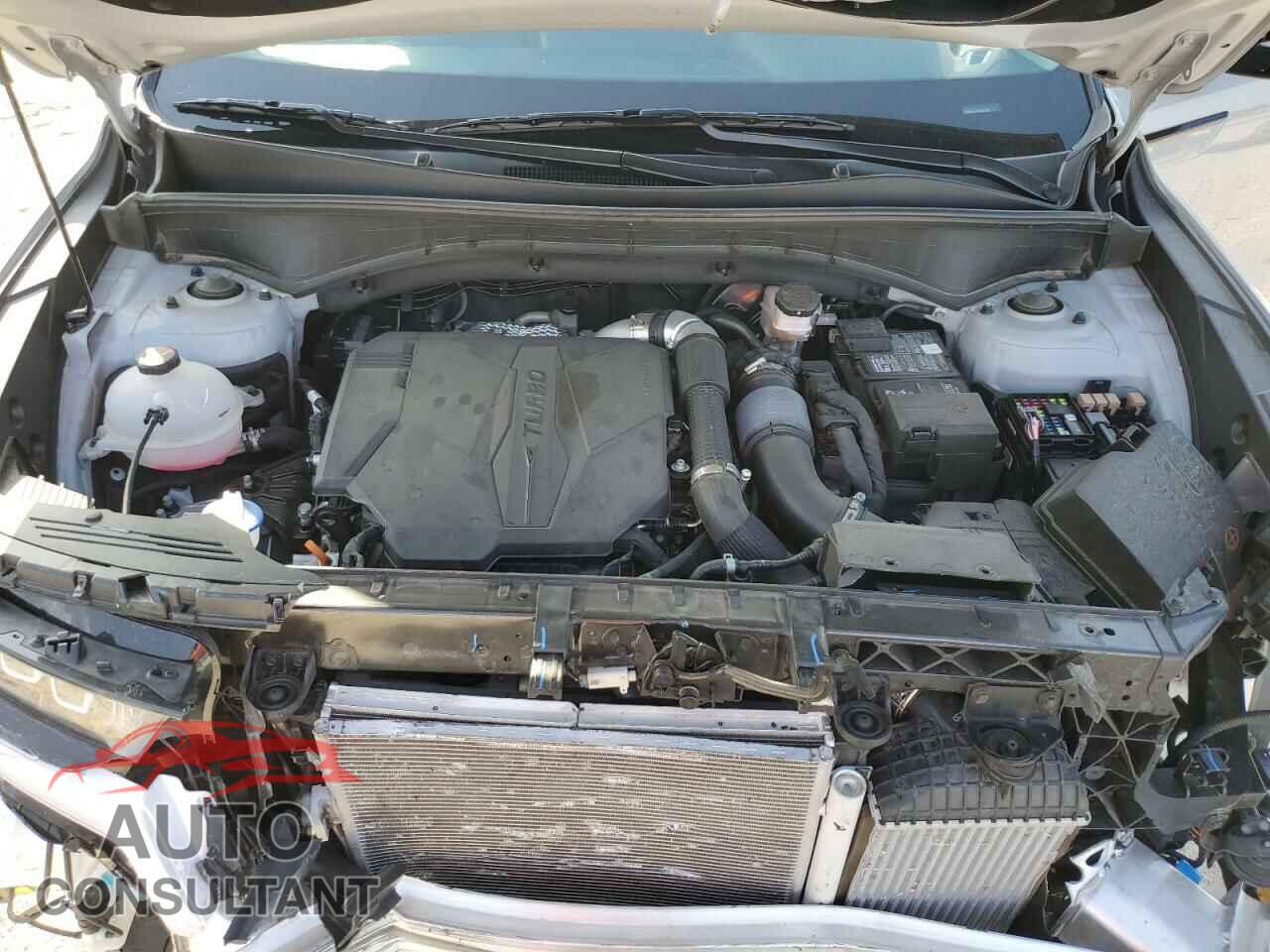 KIA SORENTO 2023 - 5XYRH4LF9PG189582