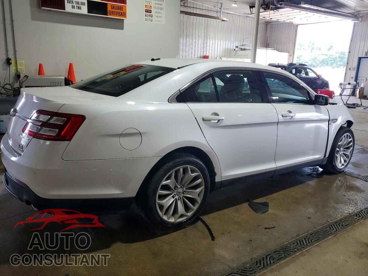 FORD TAURUS 2014 - 1FAHP2F89EG176556