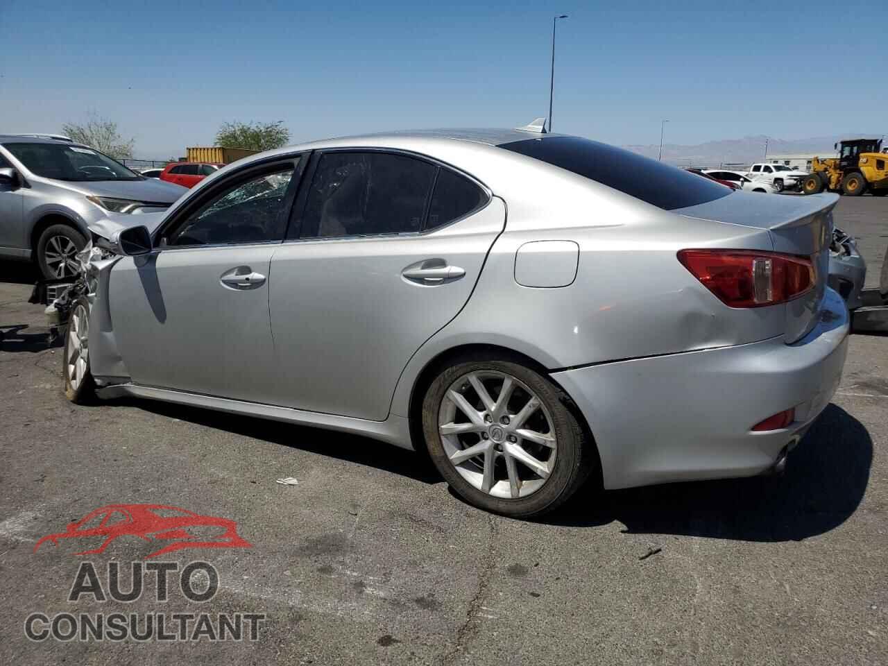 LEXUS IS 2011 - JTHBF5C22B5152626