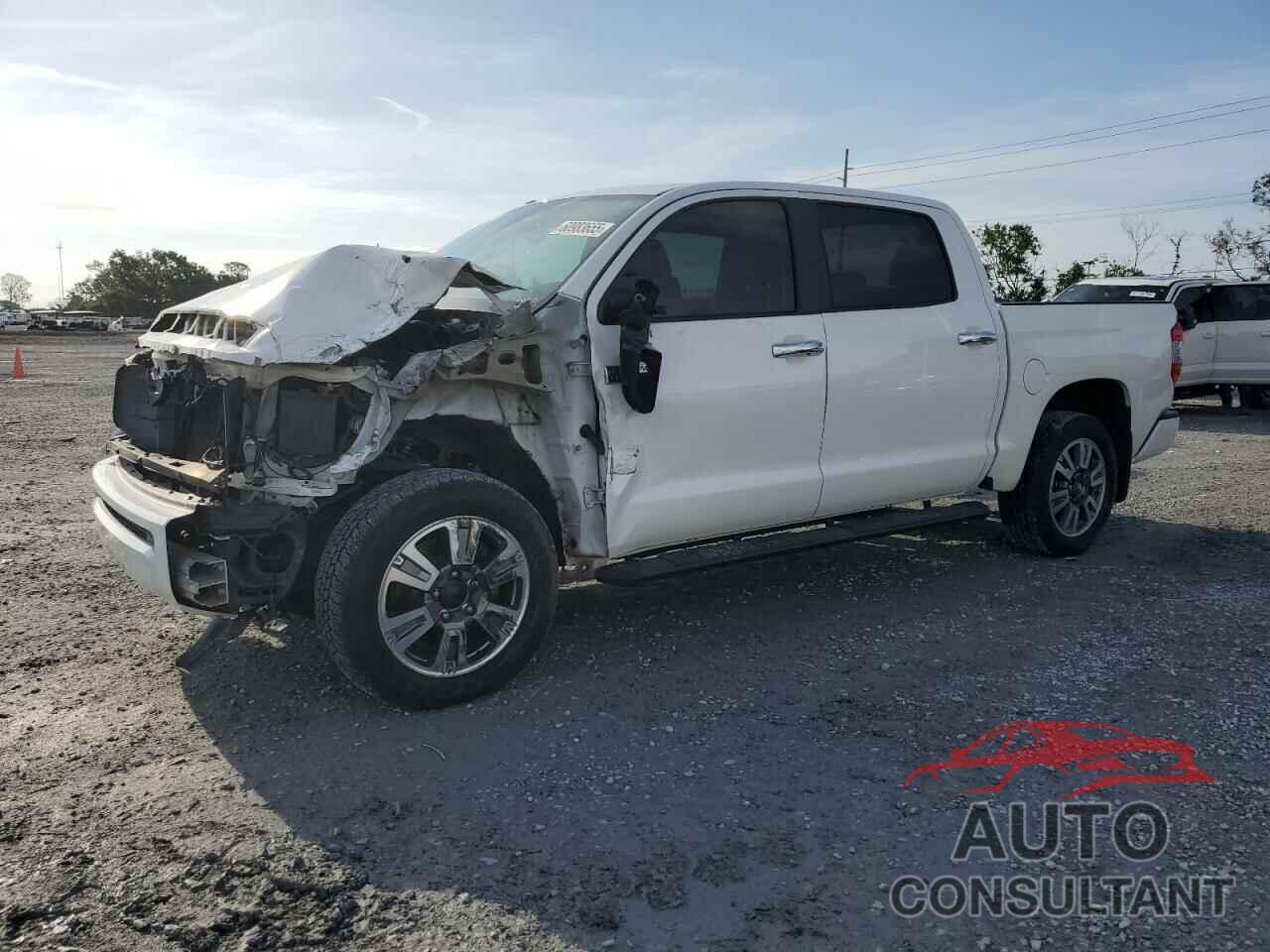 TOYOTA TUNDRA 2019 - 5TFAY5F16KX785189