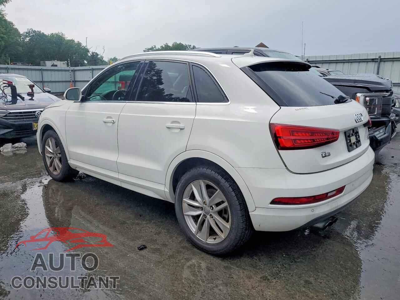 AUDI Q3 2017 - WA1JCCFS6HR010216