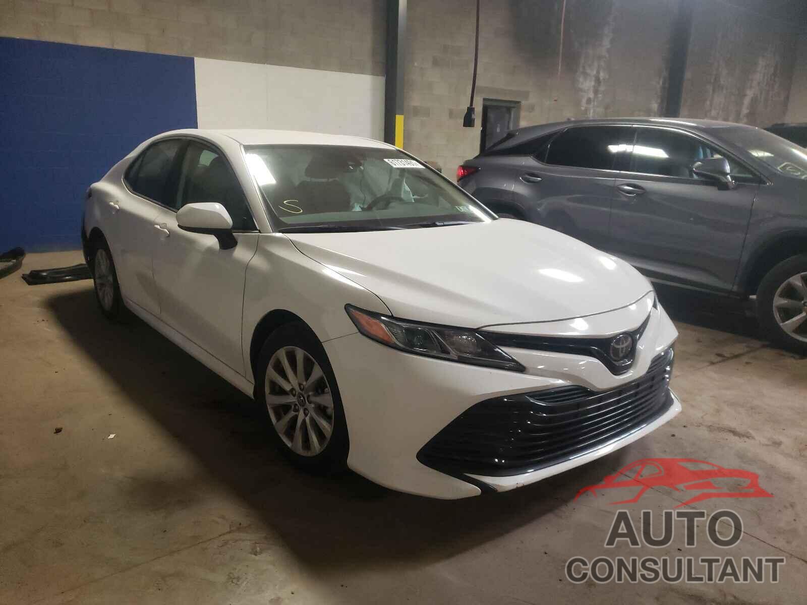 TOYOTA CAMRY 2019 - 4T1B11HK6KU845427