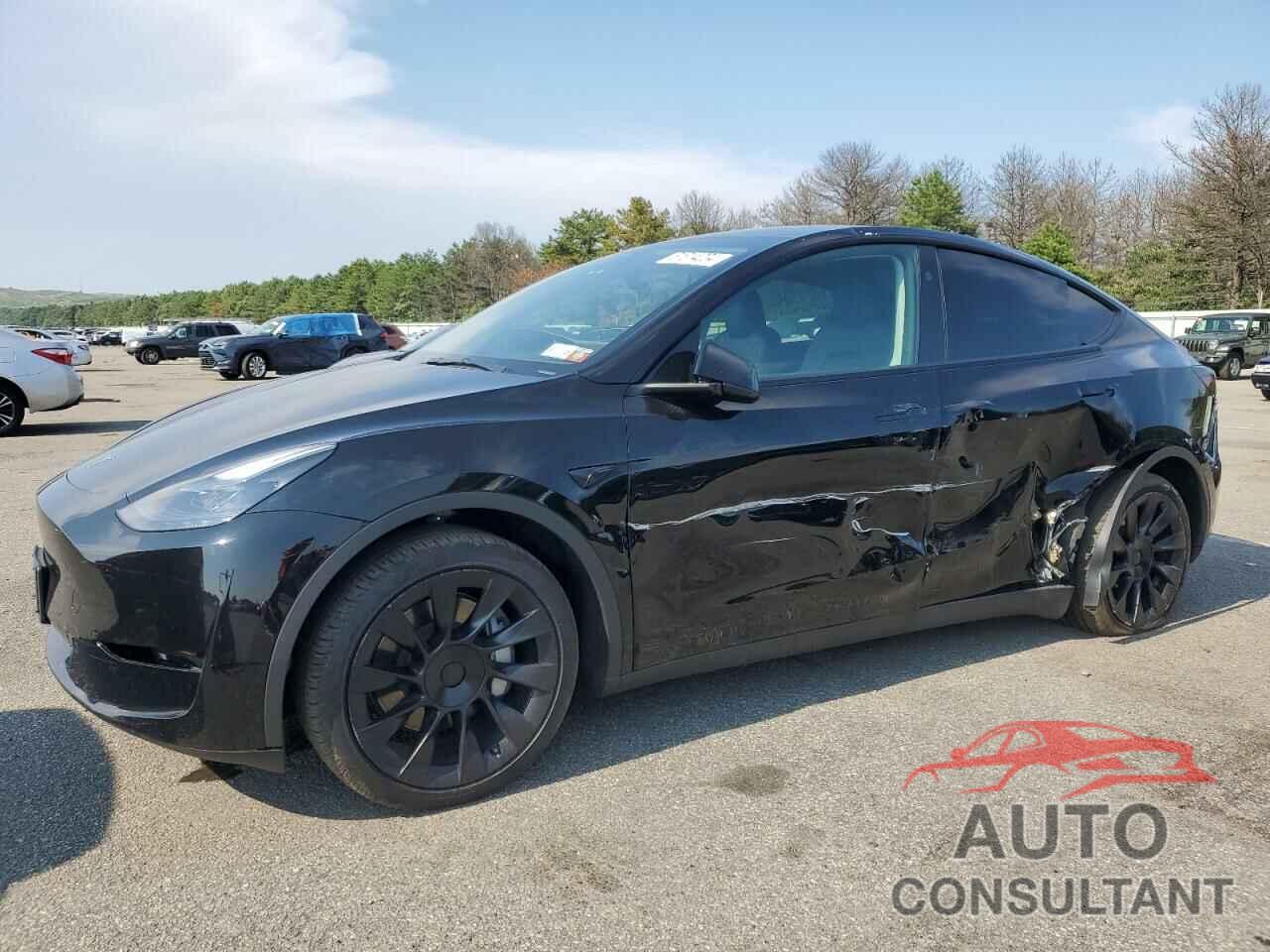 TESLA MODEL Y 2023 - 7SAYGAEE1PF807070