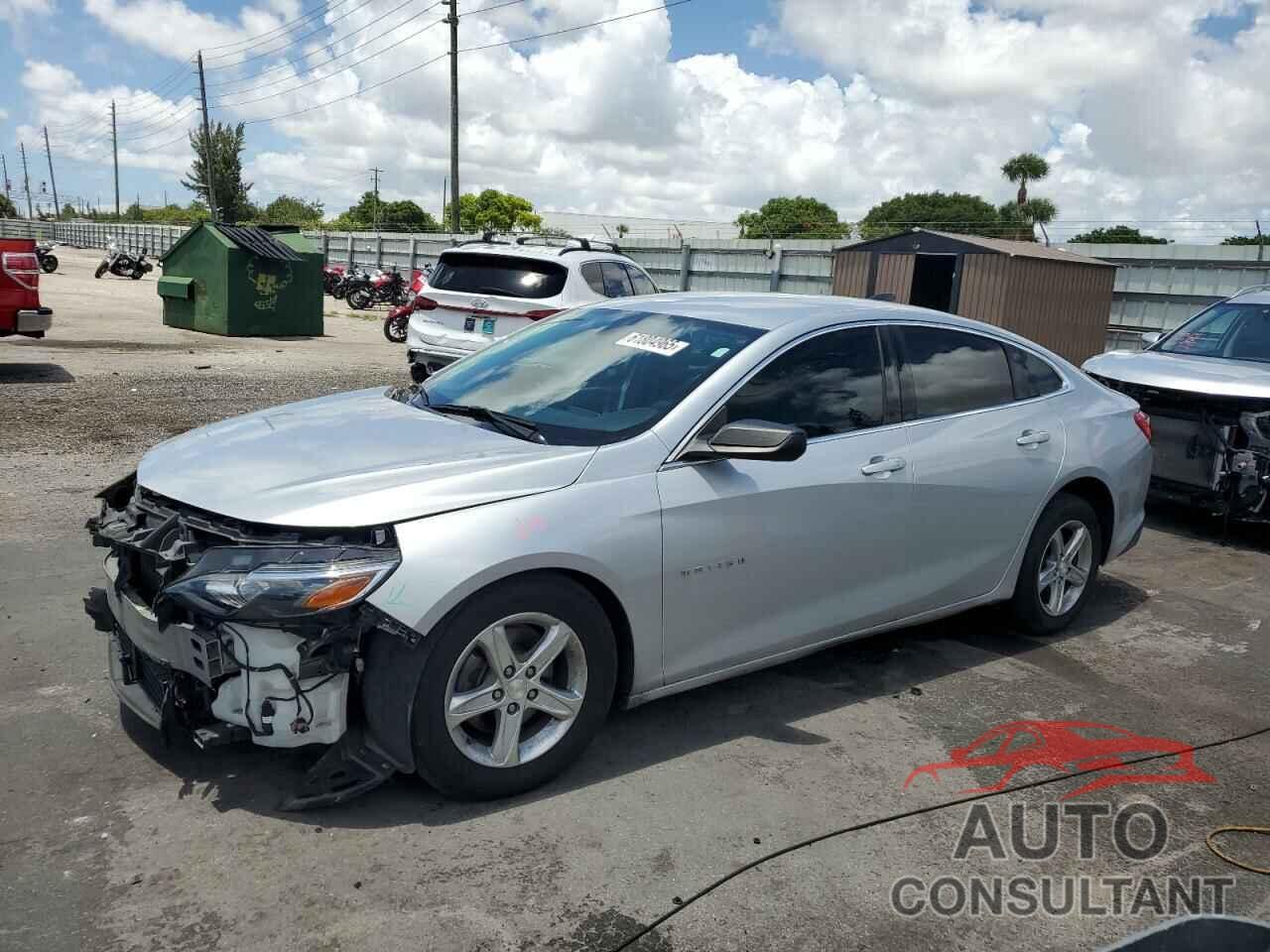 CHEVROLET MALIBU 2020 - 1G1ZB5ST5LF135295