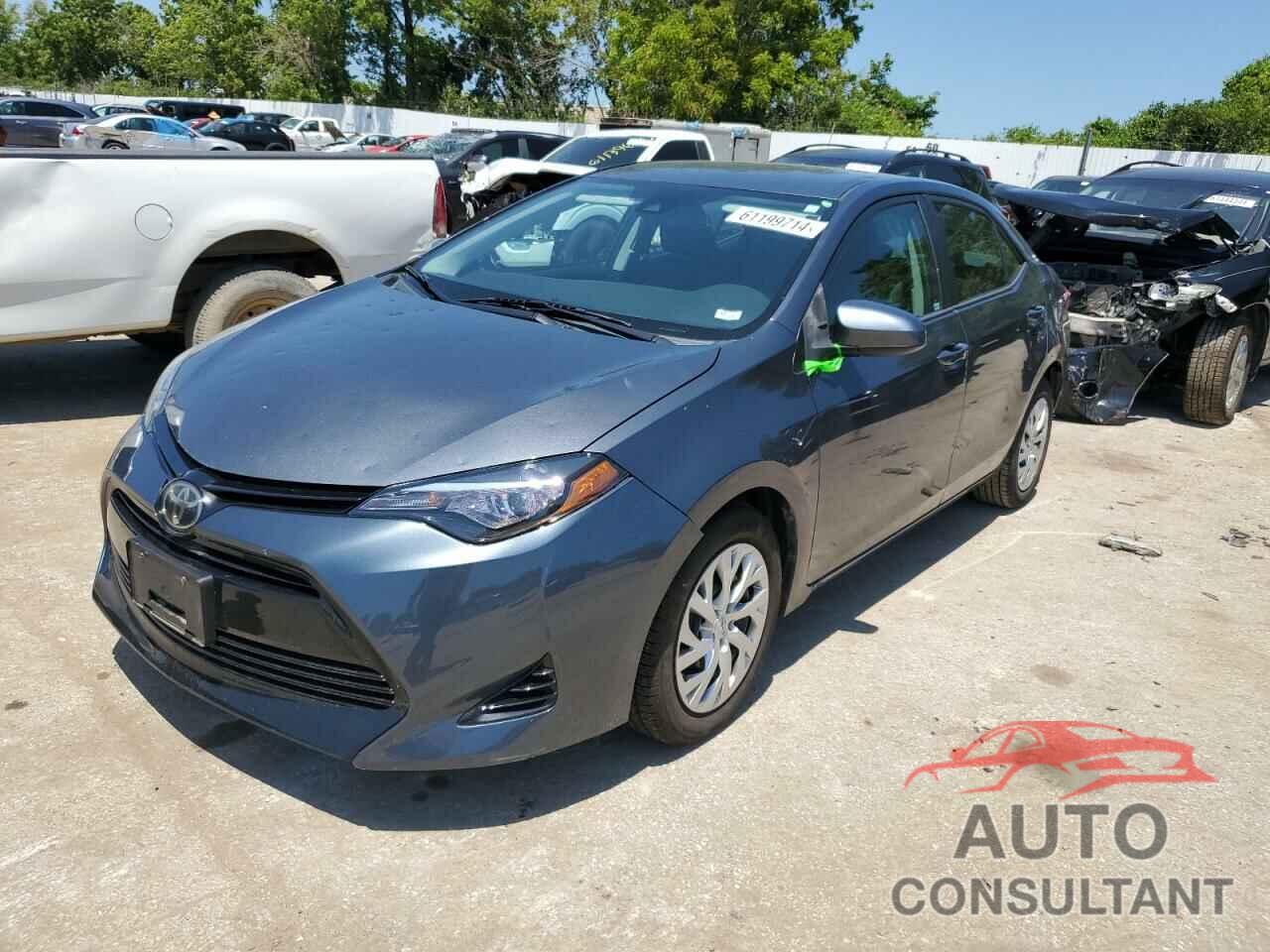 TOYOTA COROLLA 2018 - 5YFBURHE8JP846756