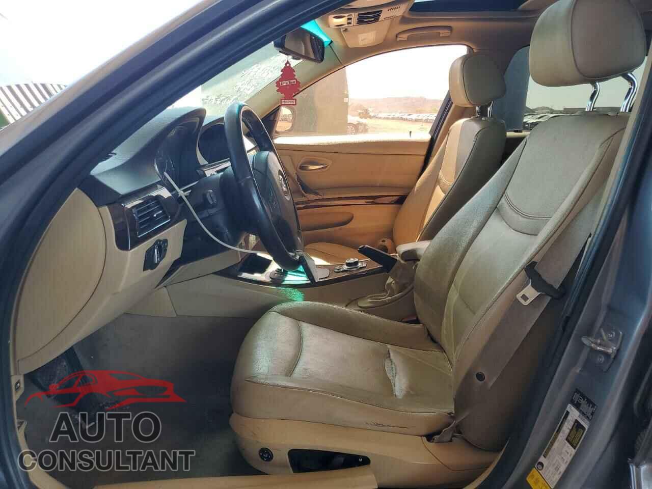 BMW 3 SERIES 2011 - WBAPH5C5XBA448199